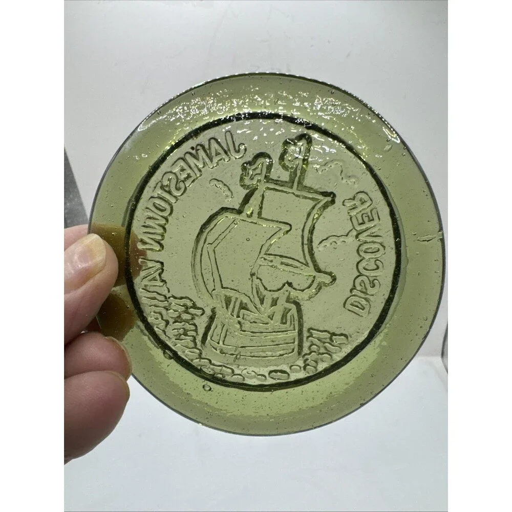 Vintage Ship Discover Jamestown VA Green Glass Paperweight/coaster Green